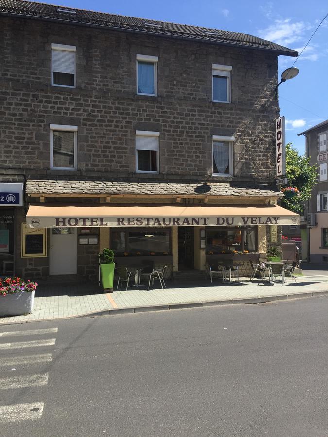 لا شامبون-سر-لينغون Hotel Restaurant Du Velay المظهر الخارجي الصورة